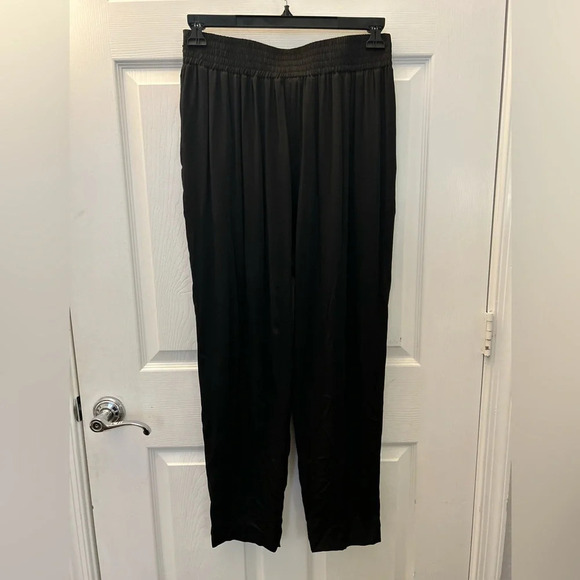 Chloe Black Silk Satin High Waist Harem Pants SZ 40 M - Picture 2 of 4